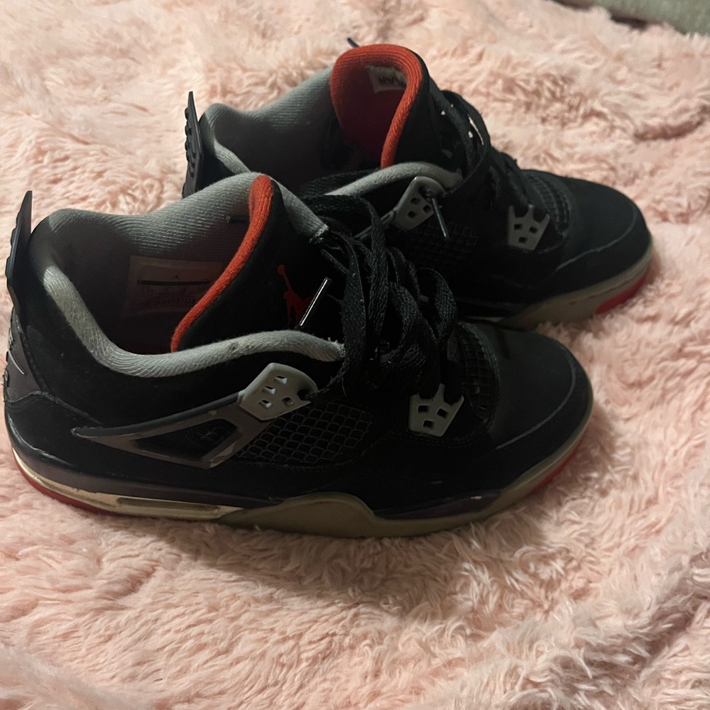 Jordan Black and Red Sneakers - Picture 3 of 9